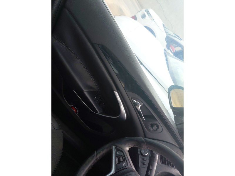 opel insignia a (g09) del año 2009
