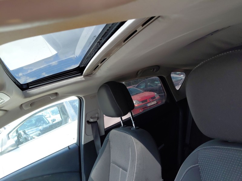 opel astra j (p10) del año 2011