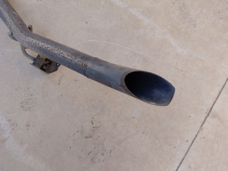 Recambio de silenciador trasero para nissan navara pick-up (np300) 4x4 referencia OEM IAM 201004JA1A  