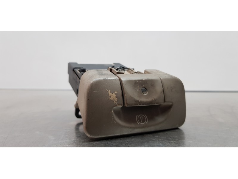 Recambio de freno de mano electrico para renault scenic ii confort authentique referencia OEM IAM 8200243681  