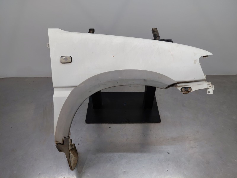 Recambio de aleta delantera derecha para nissan terrano ii (r20) 2.7 tdi 4wd referencia OEM IAM 631000X030  
