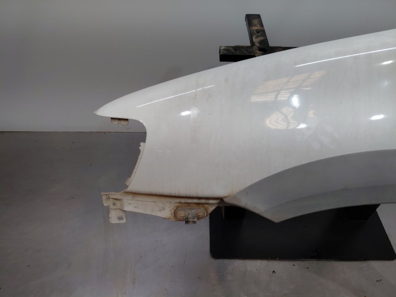 Recambio de aleta delantera izquierda para nissan terrano ii (r20) 2.7 tdi 4wd referencia OEM IAM 631010X030  