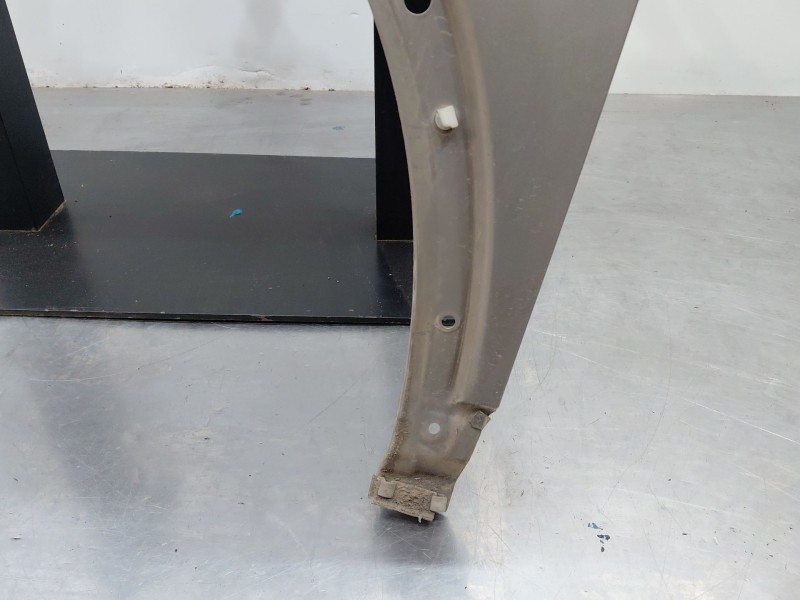 Recambio de aleta delantera izquierda para audi q3 (8ub, 8ug) 2.0 tdi quattro referencia OEM IAM 8U0821105  