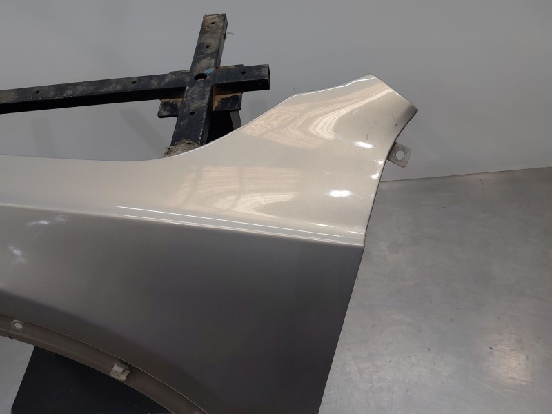 Recambio de aleta delantera izquierda para audi q3 (8ub, 8ug) 2.0 tdi quattro referencia OEM IAM 8U0821105  