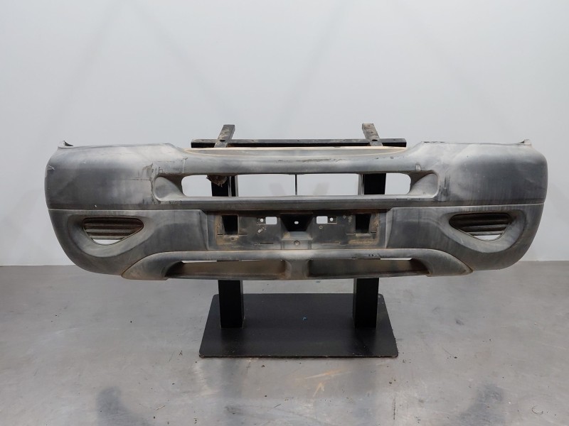 Recambio de paragolpes delantero para nissan terrano ii (r20) 2.7 tdi 4wd referencia OEM IAM 620220X800  