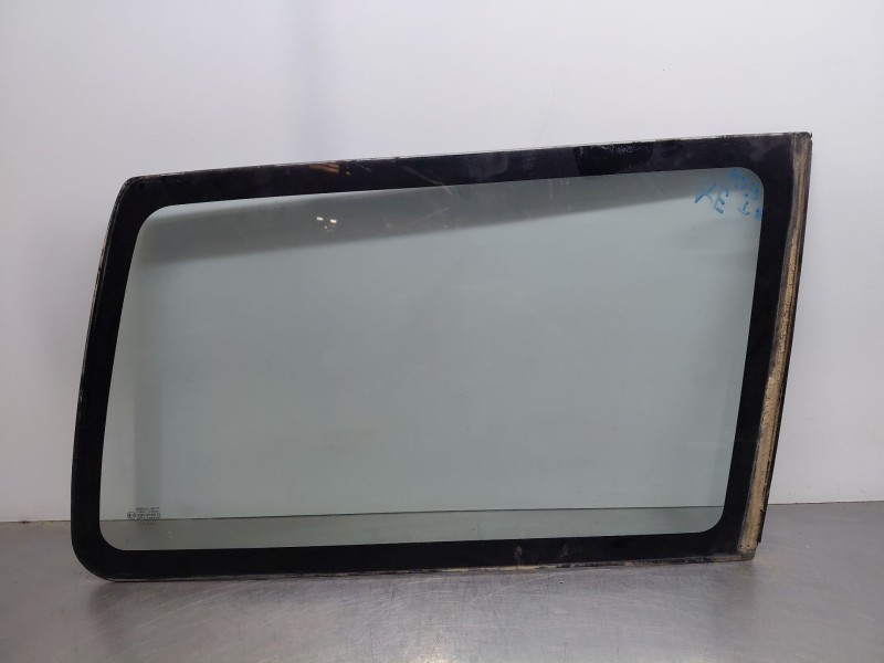 Recambio de luna custodia trasera derecha para nissan terrano ii (r20) 2.7 tdi 4wd referencia OEM IAM   