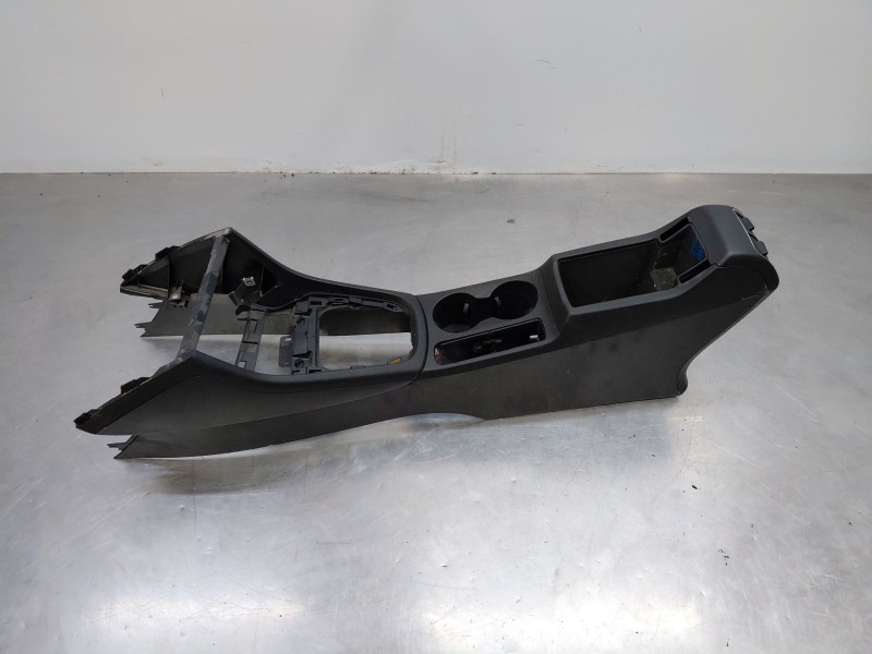 Recambio de consola central para audi q3 (8ub, 8ug) 2.0 tdi quattro referencia OEM IAM 8U18632416PS  