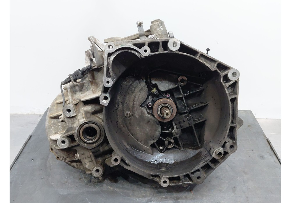 Recambio de caja cambios para opel zafira / zafira family b (a05) 1.9 cdti (m75) referencia OEM IAM MZ4  