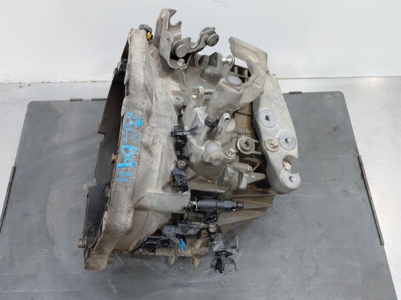 Recambio de caja cambios para opel zafira / zafira family b (a05) 1.9 cdti (m75) referencia OEM IAM MZ4  