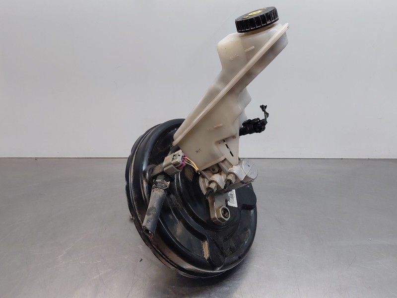 Recambio de servofreno para opel mokka x selective referencia OEM IAM 42830361  