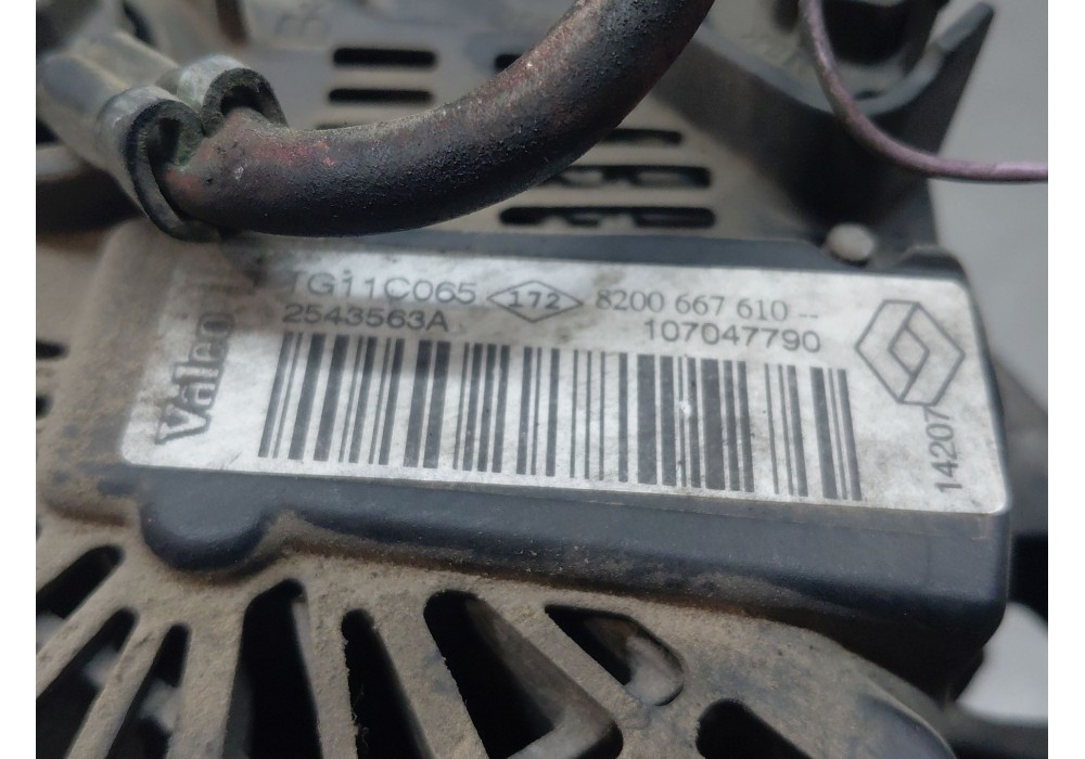 Recambio de alternador para renault megane ii coupé-cabriolet (em0/1_) 1.9 dci referencia OEM IAM 8200667610  