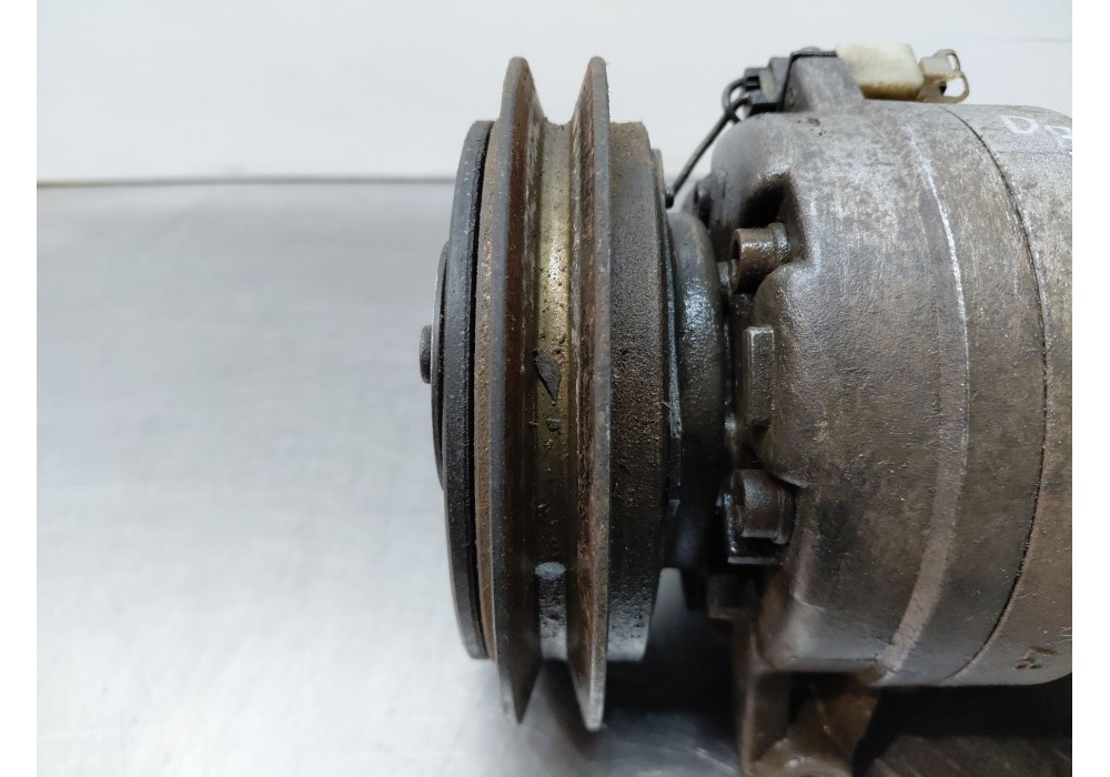 Recambio de compresor aire acondicionado para nissan terrano ii (r20) 2.7 tdi 4wd referencia OEM IAM 926000F001  