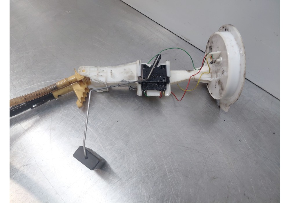 Recambio de aforador para audi q3 (8ub, 8ug) 2.0 tdi quattro referencia OEM IAM 5N0919088M 5N0919673R 