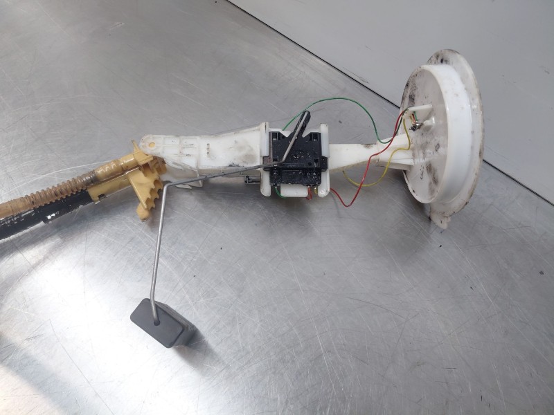 Recambio de aforador para audi q3 (8ub, 8ug) 2.0 tdi quattro referencia OEM IAM 5N0919088M 5N0919673R 