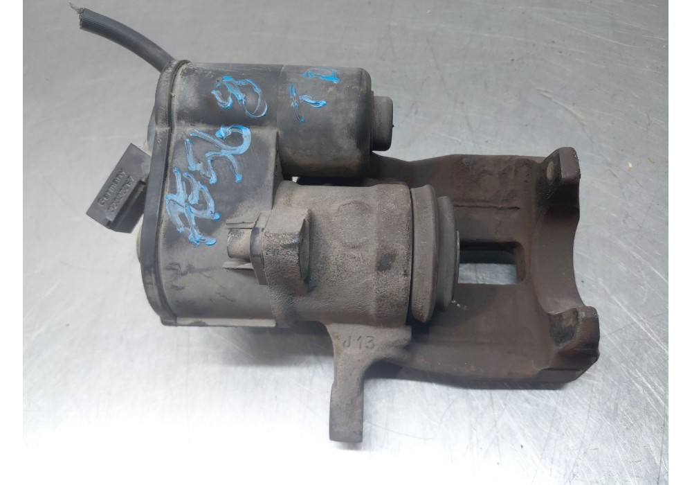 Recambio de pinza freno trasera derecha para audi q3 (8ub, 8ug) 2.0 tdi quattro referencia OEM IAM 5N0615404  