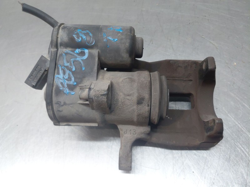 Recambio de pinza freno trasera derecha para audi q3 (8ub, 8ug) 2.0 tdi quattro referencia OEM IAM 5N0615404  