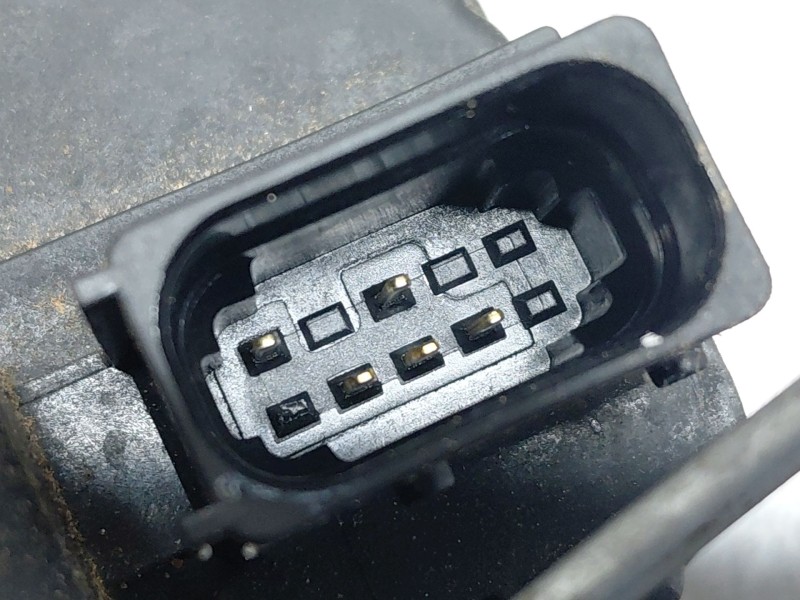 Recambio de cerradura puerta delantera derecha para opel mokka x selective referencia OEM IAM 13579523  