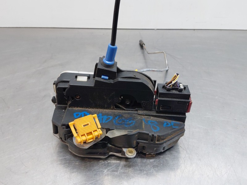 Recambio de cerradura puerta delantera izquierda para opel mokka x selective referencia OEM IAM 13579497  