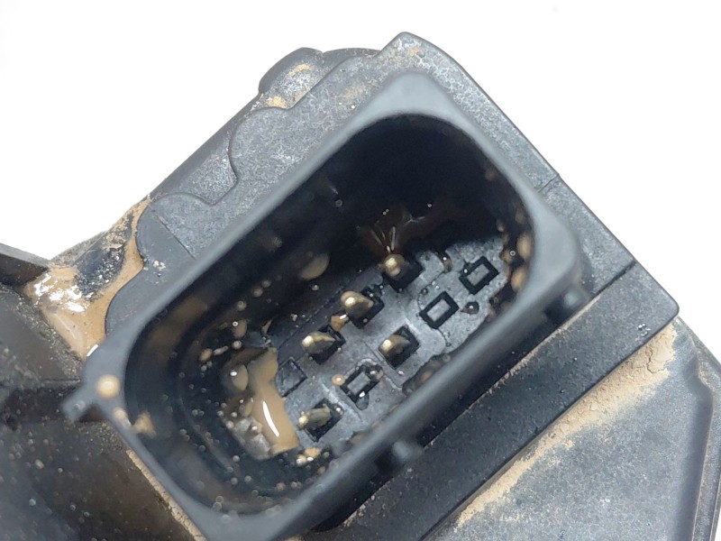 Recambio de cerradura puerta trasera izquierda para opel mokka x selective referencia OEM IAM 13579545  