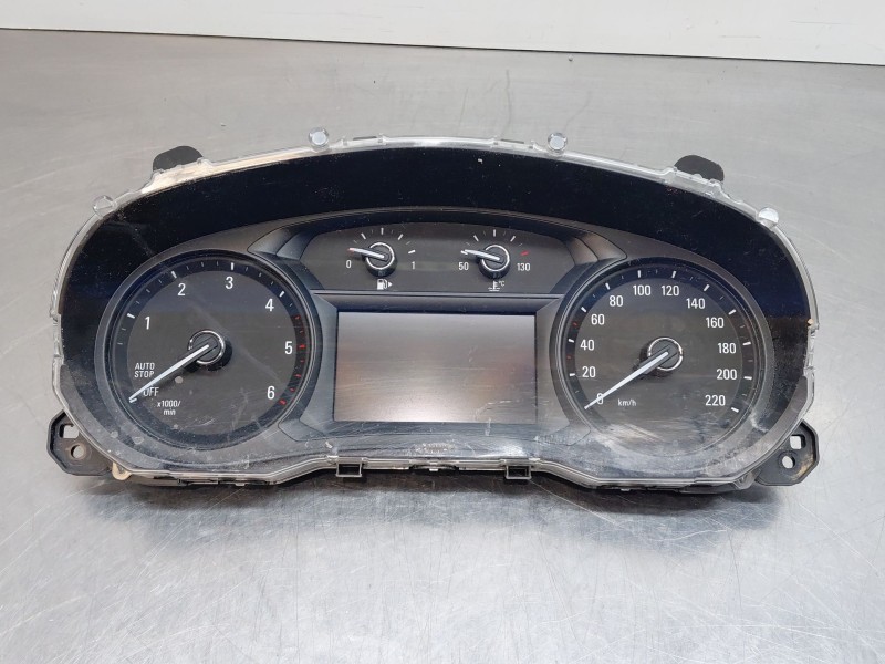 Recambio de cuadro instrumentos para opel mokka x selective referencia OEM IAM 42539753  