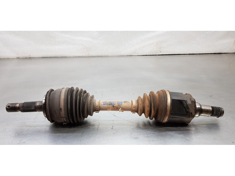 Recambio de transmision delantera izquierda para toyota hilux (kun) extra cab 4x4 referencia OEM IAM 434300K030  