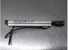 Recambio de amortiguadores maletero / porton para renault megane ii coupé-cabriolet (em0/1_) 1.9 dci referencia OEM IAM 82003611