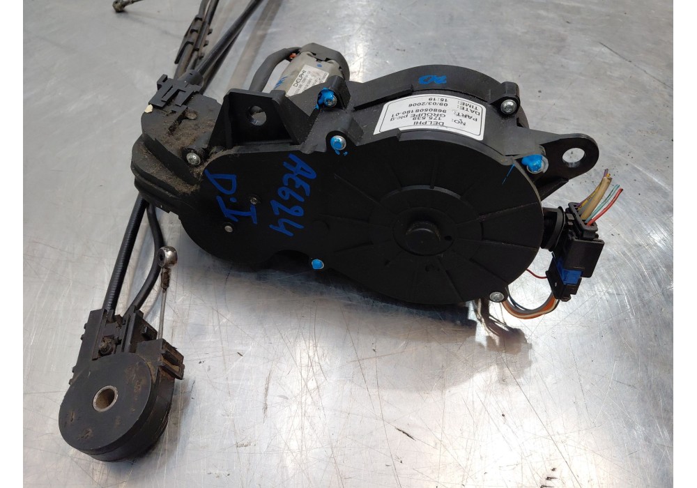 Recambio de motor cierre centralizado delantero izquierdo para peugeot 1007 (km_) 1.4 referencia OEM IAM 9680508180 16876875 