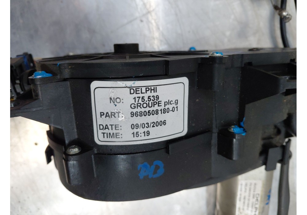 Recambio de motor cierre centralizado delantero izquierdo para peugeot 1007 (km_) 1.4 referencia OEM IAM 9680508180 16876875 