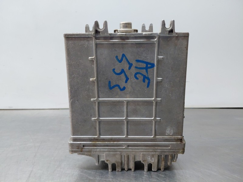 Recambio de centralita motor uce para nissan terrano ii (r20) 2.7 tdi 4wd referencia OEM IAM 237107F415  