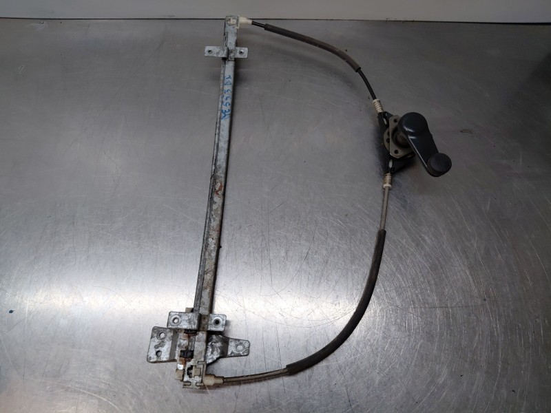 Recambio de elevalunas delantero izquierdo para nissan terrano ii (r20) 2.7 tdi 4wd referencia OEM IAM 803011F200  