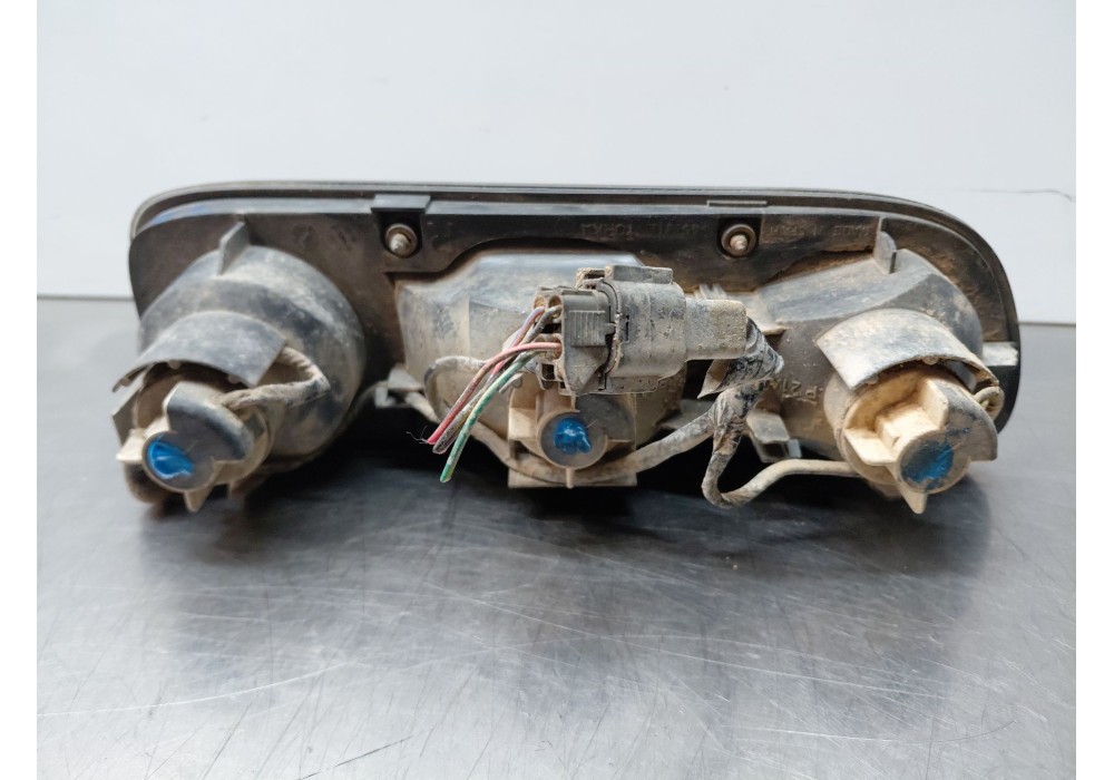 Recambio de piloto trasero derecho paragolpes para nissan terrano ii (r20) 2.7 tdi 4wd referencia OEM IAM 265500X001  