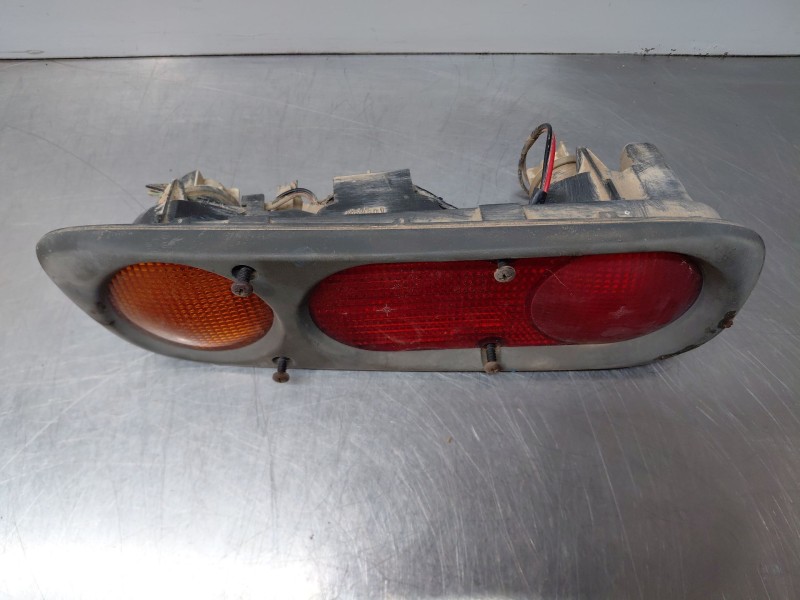 Recambio de piloto trasero izquierdo paragolpes para nissan terrano ii (r20) 2.7 tdi 4wd referencia OEM IAM 265550X001  
