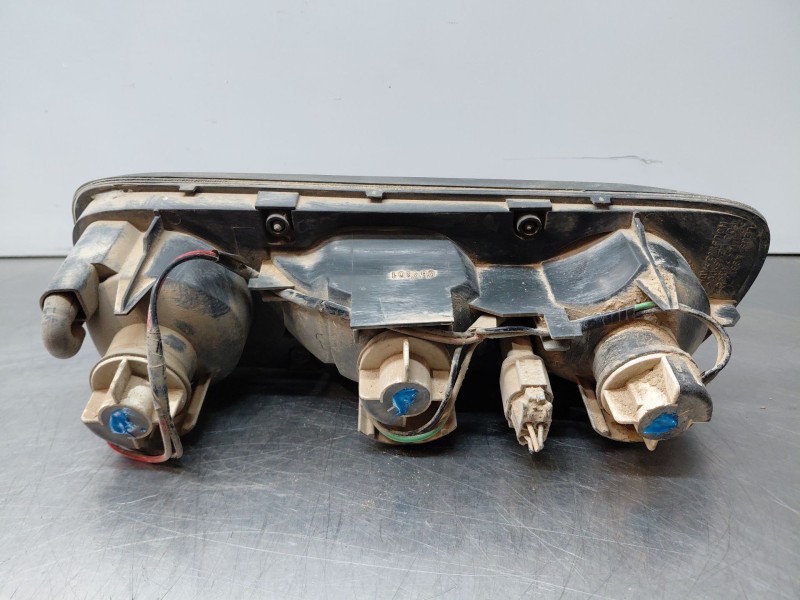 Recambio de piloto trasero izquierdo paragolpes para nissan terrano ii (r20) 2.7 tdi 4wd referencia OEM IAM 265550X001  