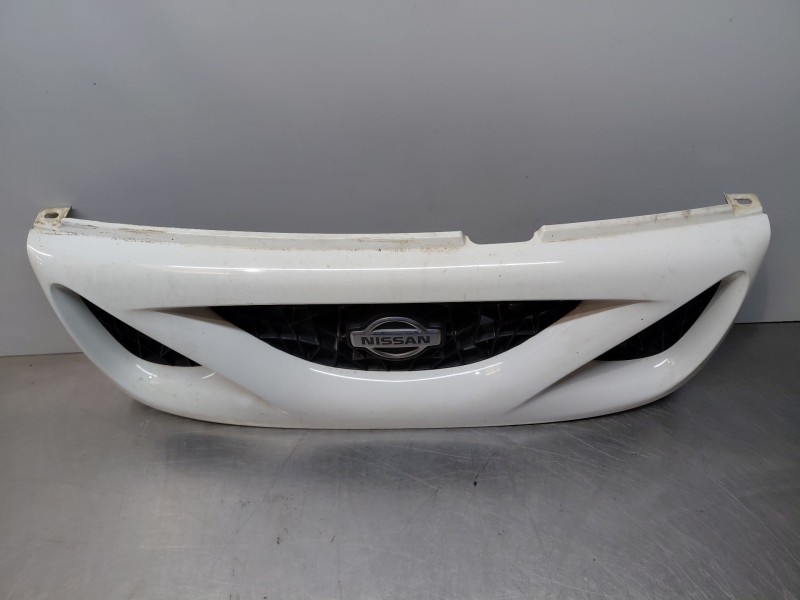 Recambio de rejilla delantera para nissan terrano ii (r20) 2.7 tdi 4wd referencia OEM IAM 623100X800  