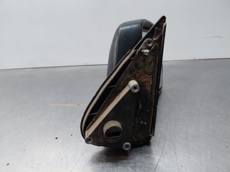 Recambio de retrovisor derecho para nissan terrano ii (r20) 2.7 tdi 4wd referencia OEM IAM 963010F000  