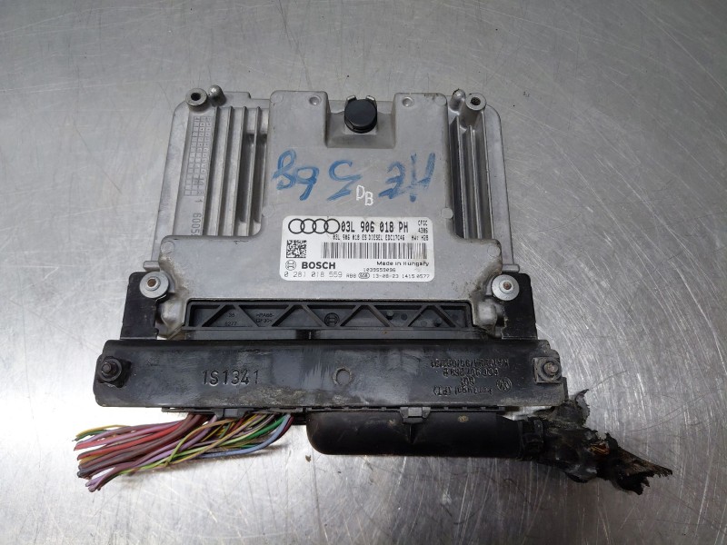 Recambio de centralita motor uce para audi q3 (8ub, 8ug) 2.0 tdi quattro referencia OEM IAM 03L906018PH  