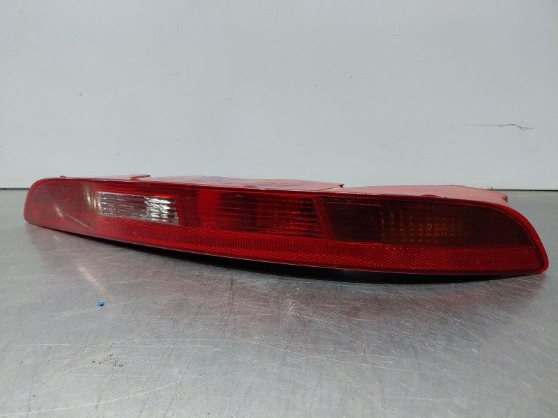 Recambio de piloto trasero derecho paragolpes para audi q3 (8ub, 8ug) 2.0 tdi quattro referencia OEM IAM 8U0945096  