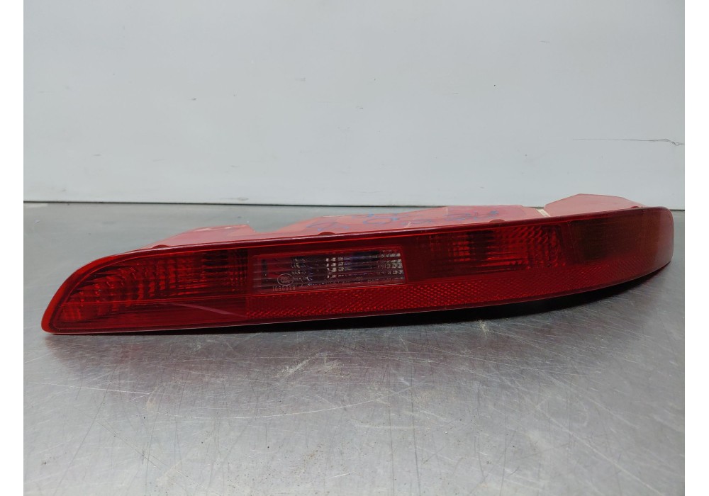 Recambio de piloto trasero derecho paragolpes para audi q3 (8ub, 8ug) 2.0 tdi quattro referencia OEM IAM 8U0945096  