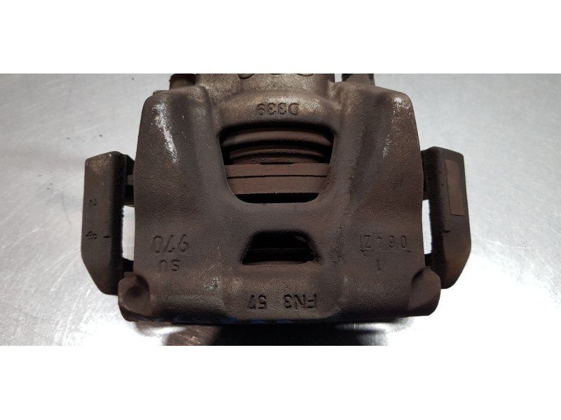 Recambio de pinza freno delantera derecha para jeep renegade limited 4x2 referencia OEM IAM 77368675  