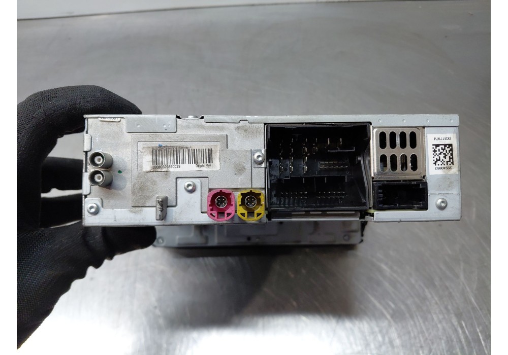 Recambio de sistema audio / radio cd para audi q3 (8ub, 8ug) 2.0 tdi quattro referencia OEM IAM 8U0035183C  