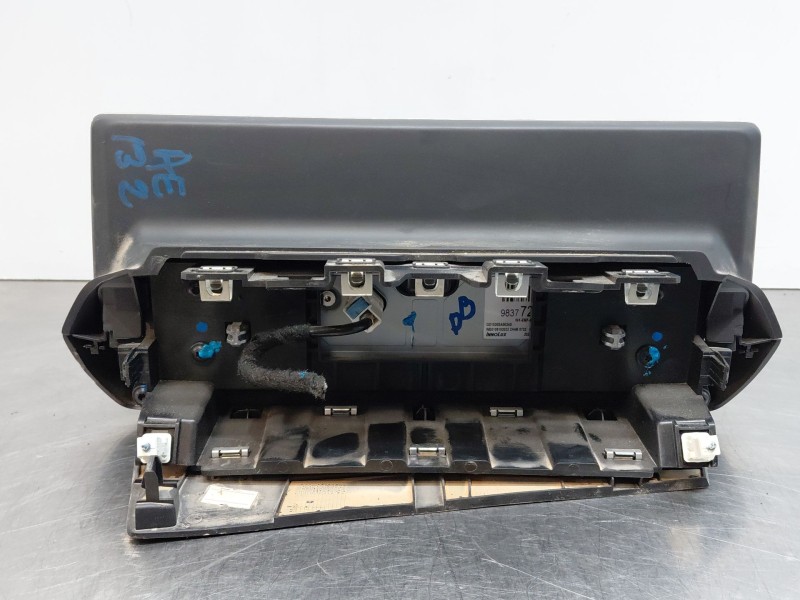 Recambio de pantalla multifuncion para peugeot 2008 (p2) allure referencia OEM IAM 9837721380  