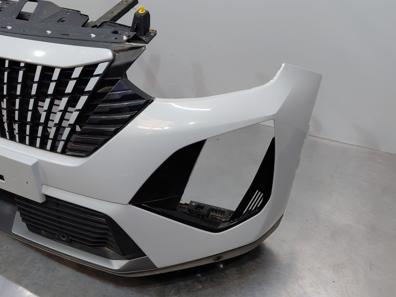 Recambio de paragolpes delantero para peugeot 2008 (p2) allure referencia OEM IAM   