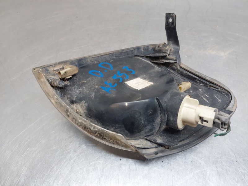 Recambio de piloto delantero derecho para nissan terrano ii (r20) 2.7 tdi 4wd referencia OEM IAM   