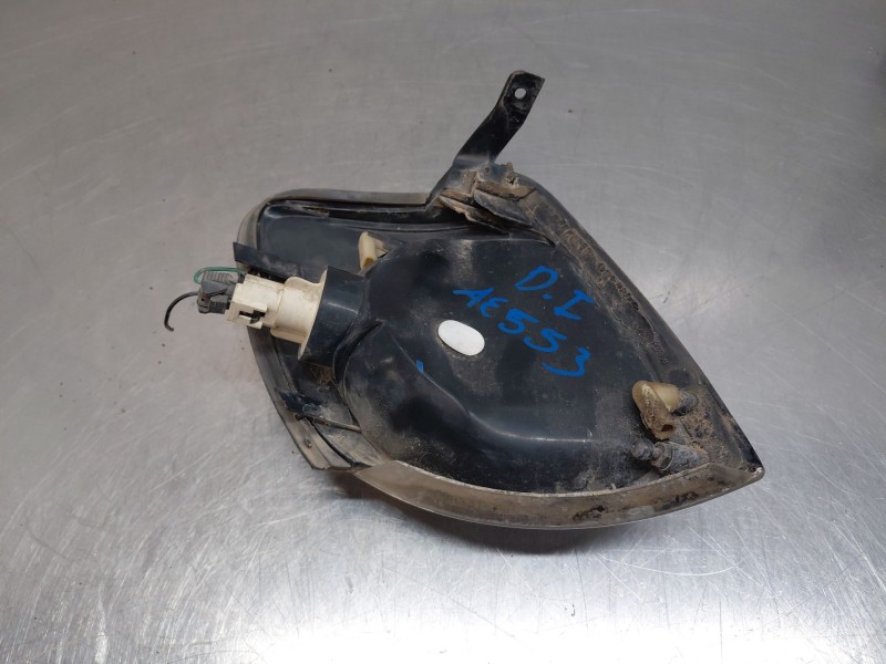 Recambio de piloto delantero izquierdo para nissan terrano ii (r20) 2.7 tdi 4wd referencia OEM IAM   