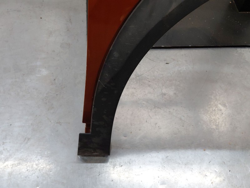 Recambio de aleta delantera derecha para peugeot 2008 (p2) bluehdi referencia OEM IAM   