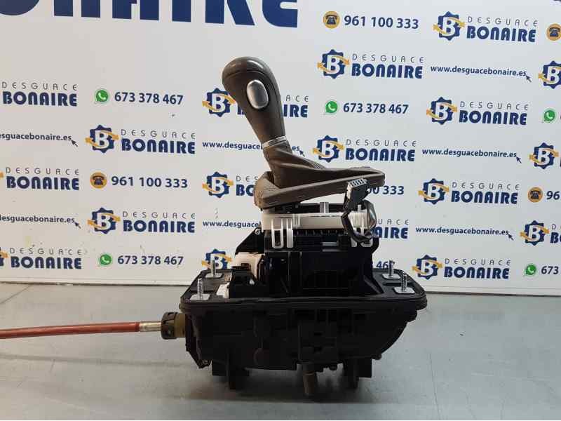 Recambio de palanca cambio para audi a4 ber. (b8) básico quattro referencia OEM IAM 8K1713041M   Recambio de palanca cambio para audi a4 ber. (b8) básico quattro referencia OEM IAM 8K1713041M