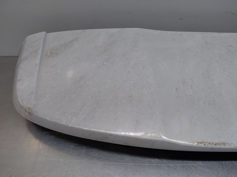 Recambio de aleron trasero para peugeot 2008 (p2) allure referencia OEM IAM   