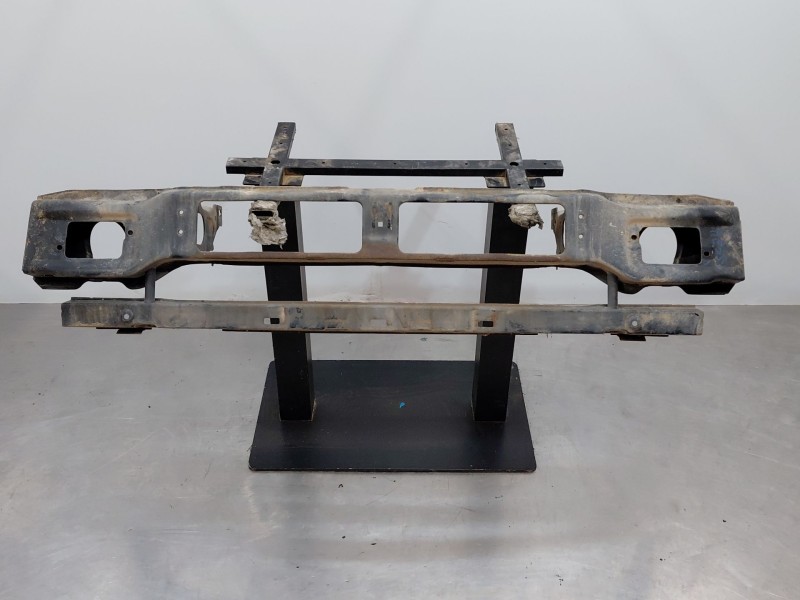 Recambio de refuerzo paragolpes delantero para nissan terrano ii (r20) 2.7 tdi 4wd referencia OEM IAM 620300X83A  