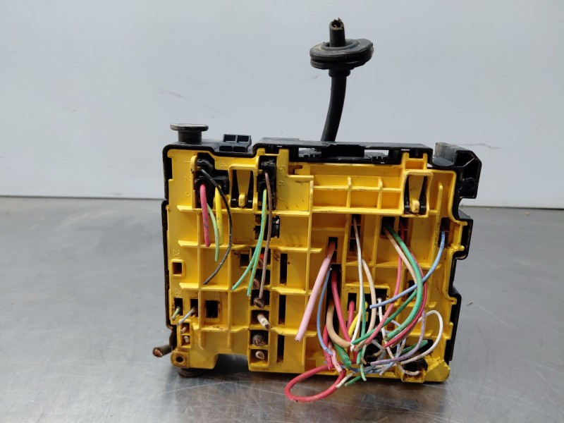 Recambio de caja reles / fusibles para peugeot 2008 (p2) allure referencia OEM IAM   