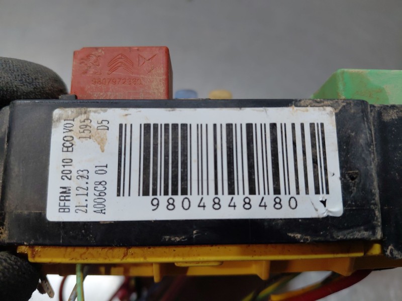 Recambio de caja reles / fusibles para peugeot 2008 (p2) allure referencia OEM IAM   